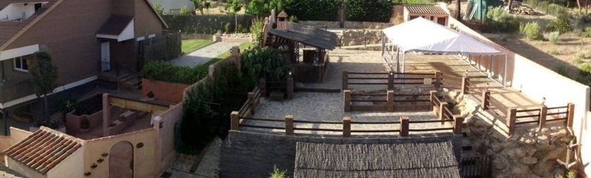 Imagen de los exteriores del Alojamiento Rural Roqueo De Chavela. Foto 11