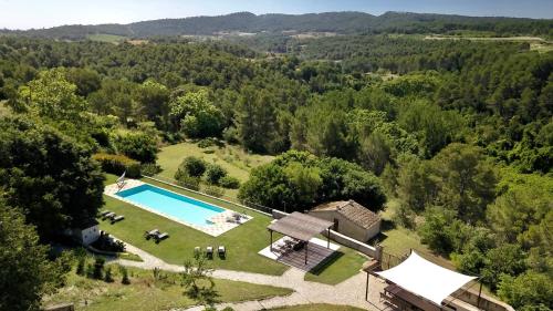 Imagen de los exteriores del Alojamiento Rural Torre Nova. Foto 7