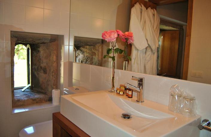 Imagen de la habitación del Alojamiento Rural Torres de Moreda. Foto 3