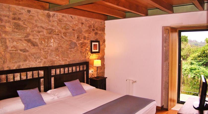 Imagen de la habitación del Alojamiento Rural Torres de Moreda. Foto 4