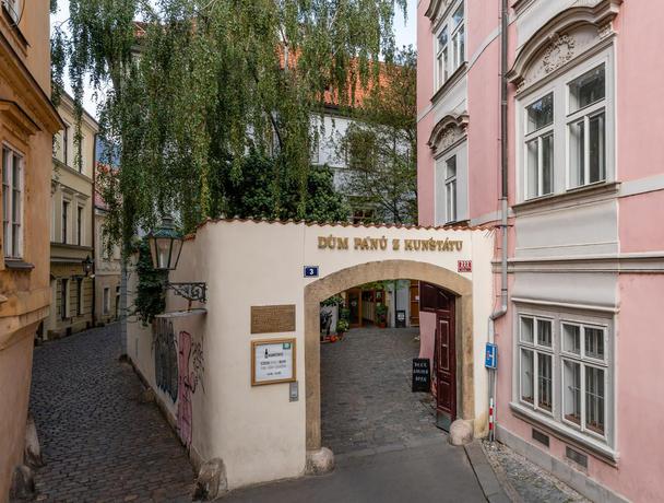 Imagen general del Apartahotel 3 Epoques Apartments By Adrez Living. Foto 16