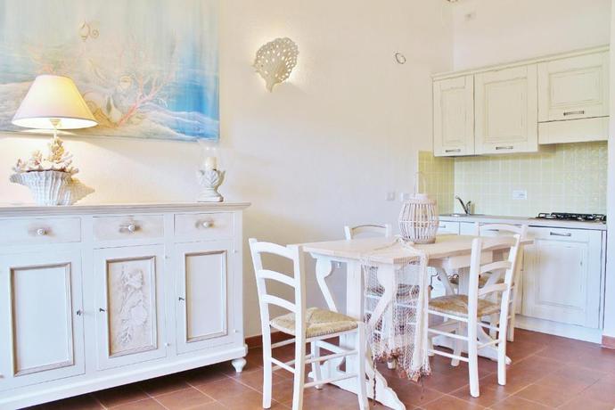 Imagen general del Apartahotel AHR Costa Serena Village. Foto 9