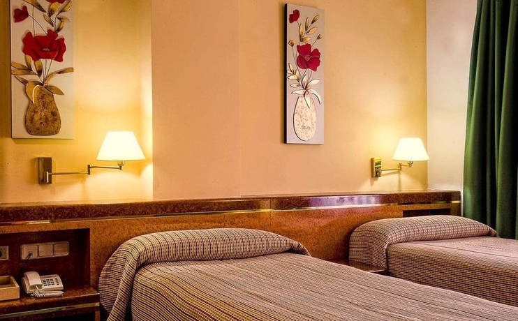 Imagen de la habitación del Apartahotel Acacia Suite. Foto 3