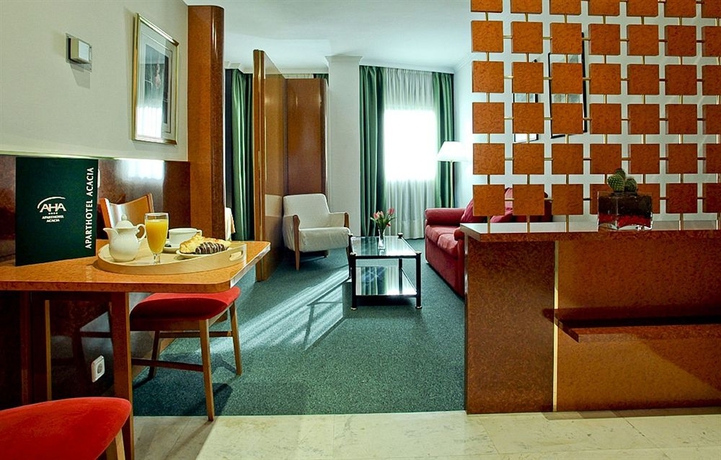 Imagen de los interiores del Apartahotel Acacia Suite. Foto 13
