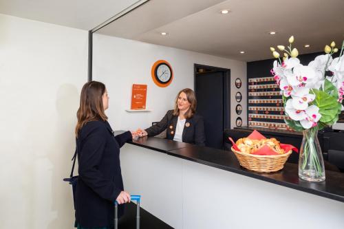 Imagen general del Apartahotel Adagio Access La Défense Place Charras. Foto 7