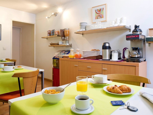 Imagen del bar/restaurante del Apartahotel Adagio Access Paris Maisons-alfort. Foto 1