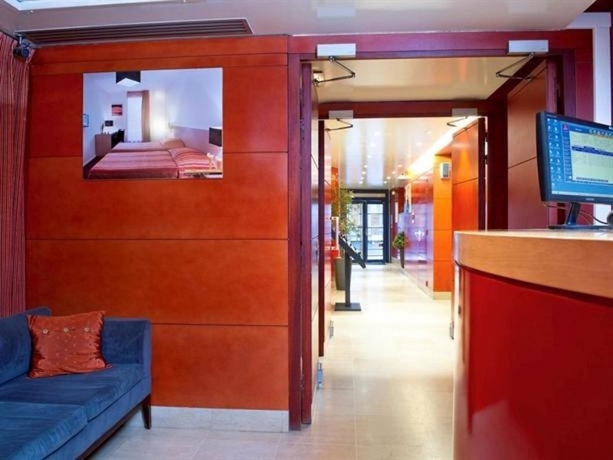 Imagen general del Apartahotel Adagio Access Paris Tilsitt Champs-elysées. Foto 3