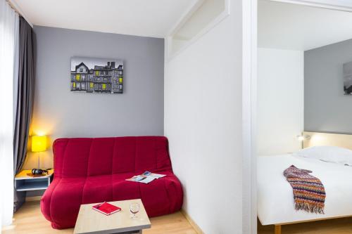 Imagen de la habitación del Apartahotel Adagio Access Rennes Centre. Foto 15