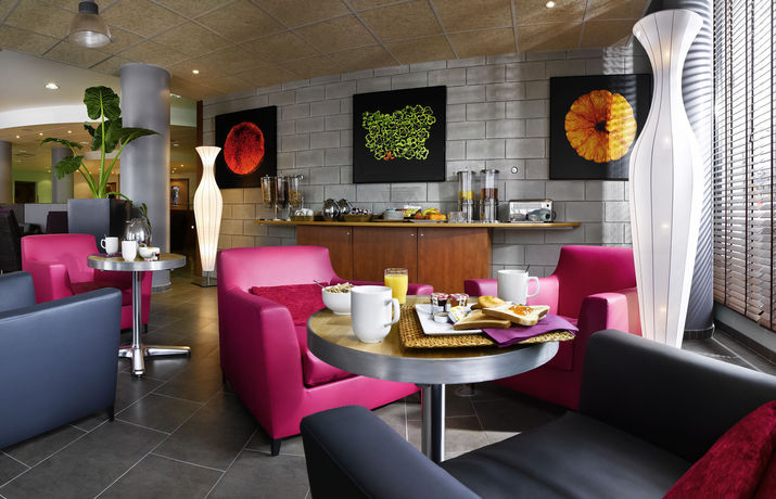 Imagen del bar/restaurante del Apartahotel Adagio Annecy Centre. Foto 4