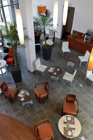 Imagen del bar/restaurante del Apartahotel Adagio Bordeaux Gambetta. Foto 6