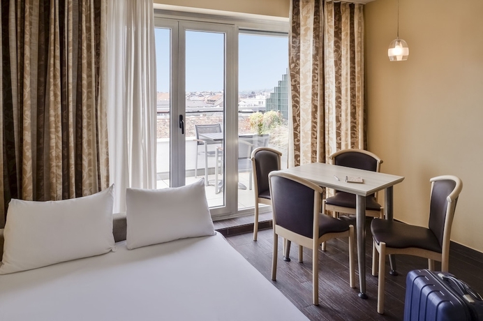 Imagen de la habitación del Apartahotel Adagio Geneve Mont Blanc. Foto 12