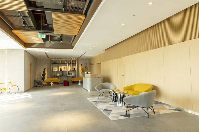 Imagen de los interiores del Apartahotel Adagio Jumeirah Village Triangle. Foto 16