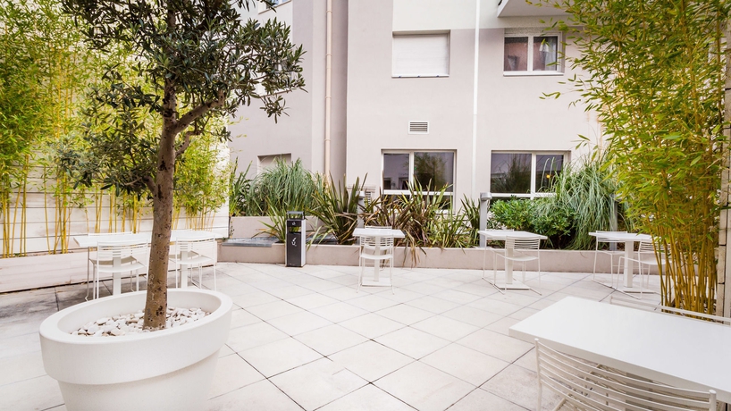 Imagen de los exteriores del Apartahotel Adagio Marseille Timone. Foto 7