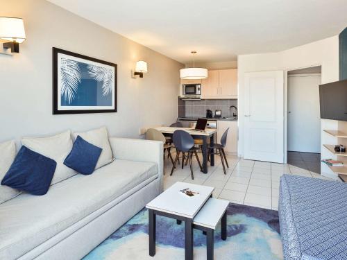 Imagen de la habitación del Apartahotel Adagio Monaco Monte Cristo. Foto 14