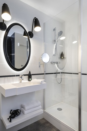 Imagen de la habitación del Apartahotel Adagio Paris Montmartre. Foto 17