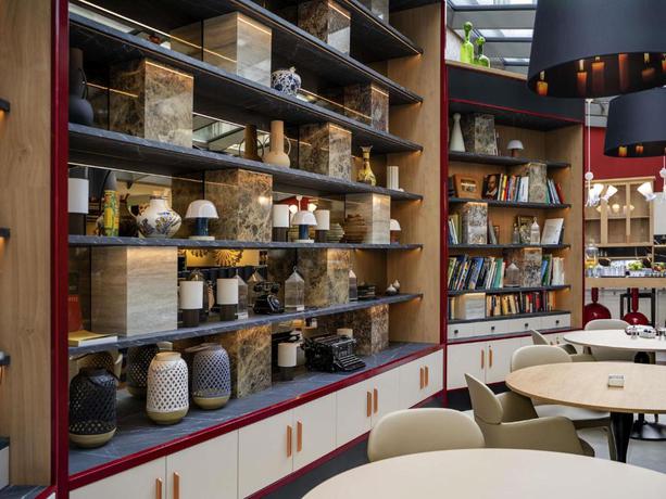 Imagen de los interiores del Apartahotel Adagio Zurich Center. Foto 14