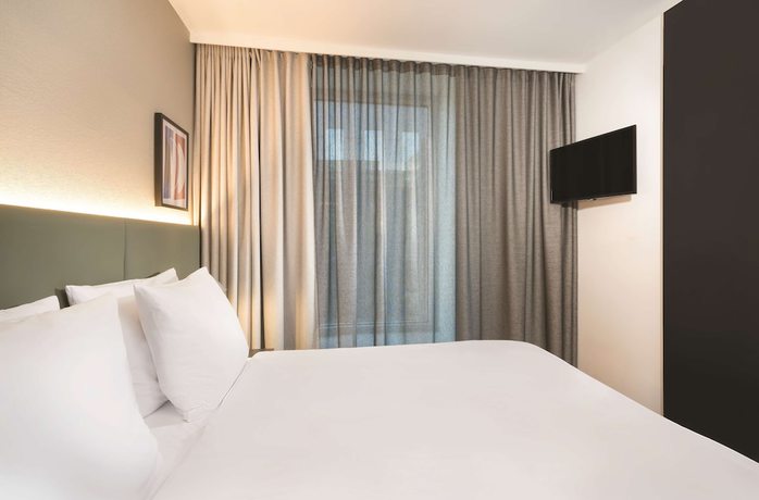 Imagen de la habitación del Apartahotel Adina Apartment Hotel Hamburg Speicherstadt. Foto 6