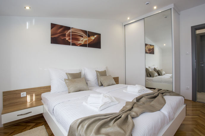 Imagen de la habitación del Apartahotel Adrion. Foto 6