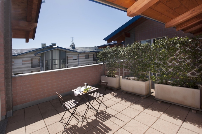 Imagen de la habitación del Apartahotel Alba Residence. Foto 10