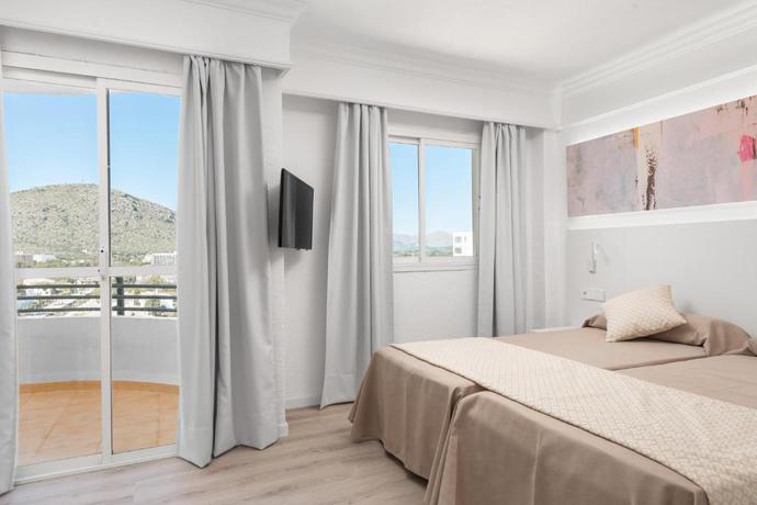 Imagen de la habitación del Apartahotel Alcúdia Beach. Foto 10