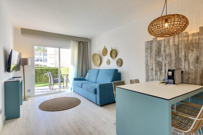 Imagen de la habitación del Apartahotel Alcudia Garden Aparthotel. Foto 11