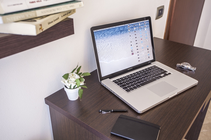 Imagen de la habitación del Apartahotel Anghel. Foto 8