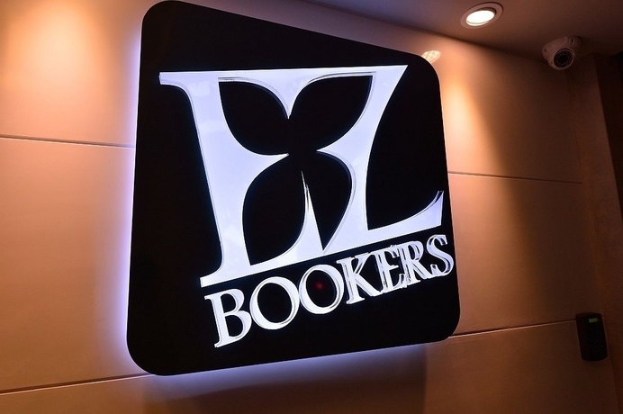 Imagen de los interiores del Apartahotel Anta Fuxing B. Foto 13