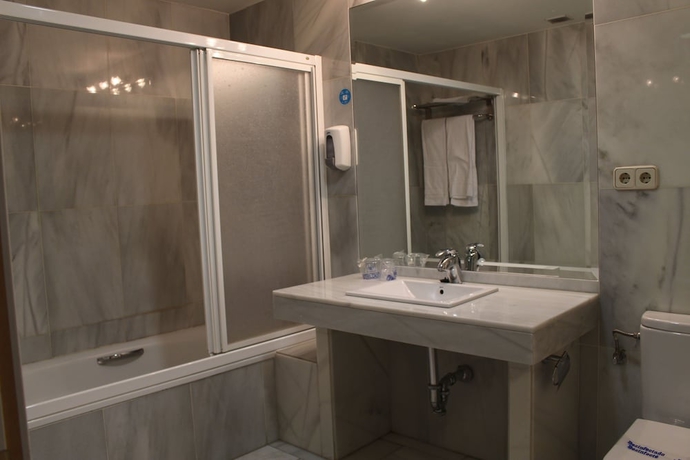 Imagen de la habitación del Apartahotel Apartahotel Villa de Parla. Foto 10