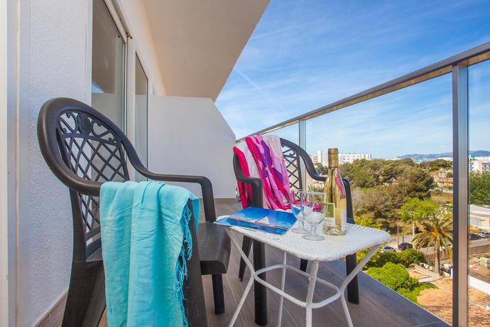 Imagen general del Apartahotel Apartamentos Ben-hur. Foto 8