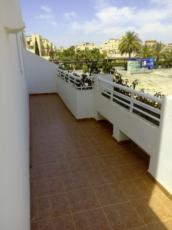 Imagen de los exteriores del Apartahotel Apartamentos Mexico. Foto 9