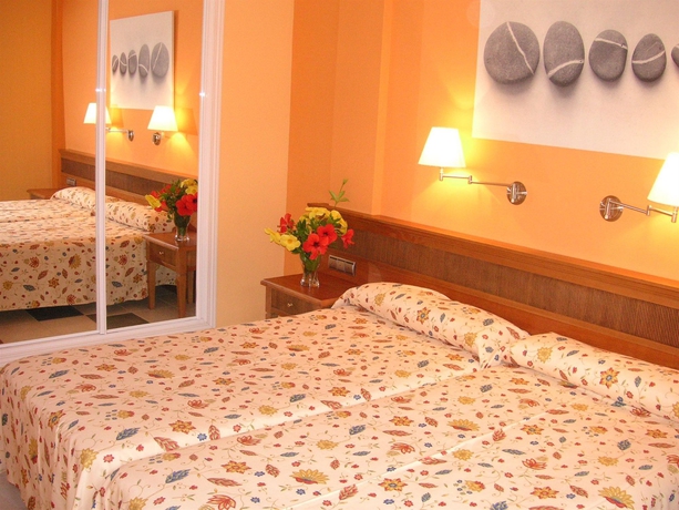 Imagen de la habitación del Apartahotel Apartments El Cerrito. Foto 2