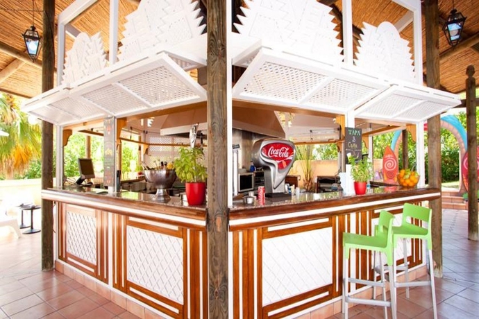 Imagen general del Apartahotel Aquasol. Foto 3