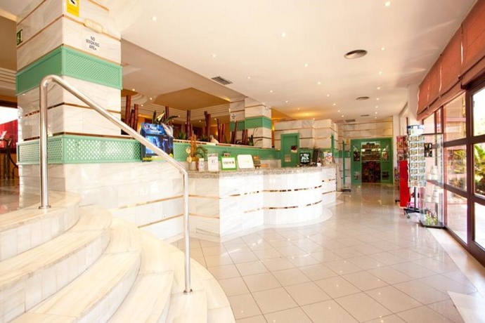 Imagen general del Apartahotel Aquasol, Palmanova. Foto 12