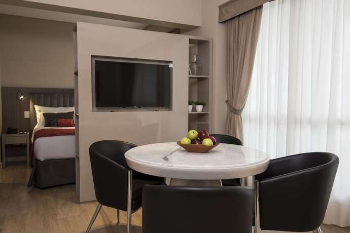 Imagen de la habitación del Apartahotel Arc Arenales Studios and Suites. Foto 17