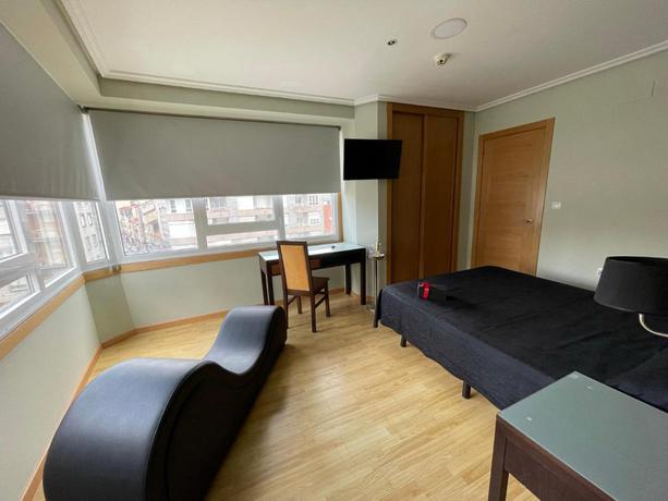 Imagen de la habitación del Apartahotel Arenteiro. Foto 8