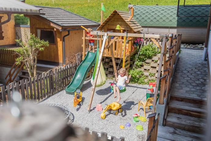 Imagen general del Apartahotel Art-Apartements Kartnaller superior. Foto 9