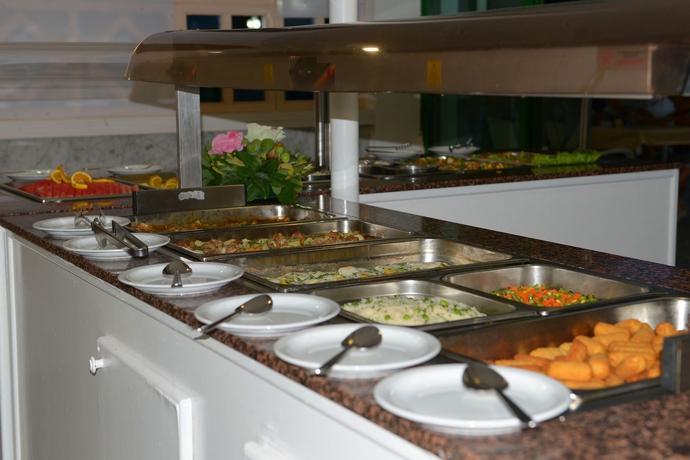 Imagen del bar/restaurante del Apartahotel Artemis Hotel Apartments. Foto 3