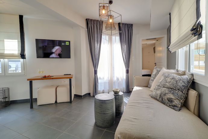 Imagen de la habitación del Apartahotel AthiNN Residence. Foto 12