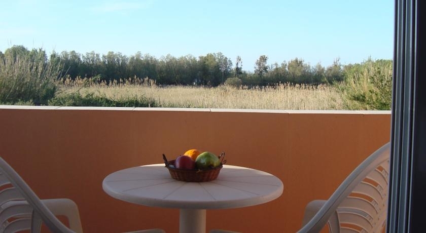 Imagen general del Apartahotel Athina, Bali. Foto 9