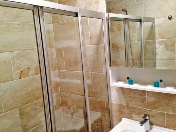 Imagen de la habitación del Apartahotel Atrium Suites. Foto 5