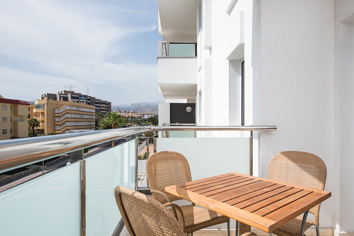 Imagen de la habitación del Apartahotel Axel Beach Maspalomas - Adults Only. Foto 8