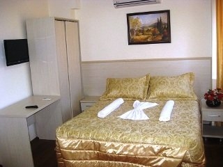 Imagen de la habitación del Apartahotel Ayasofya Apart Hotel. Foto 2