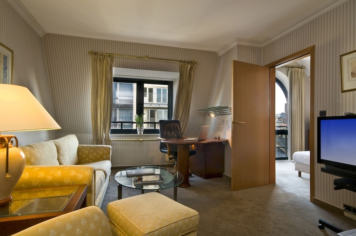 Imagen de la habitación del Apartahotel B- Ambiorix. Foto 4