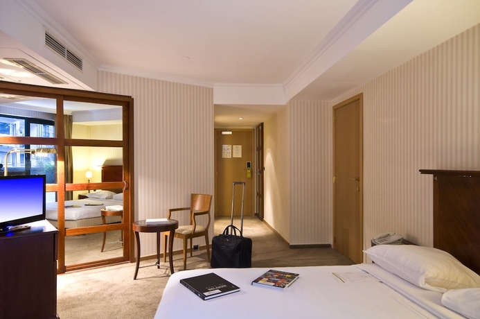 Imagen de la habitación del Apartahotel B- Ambiorix. Foto 7