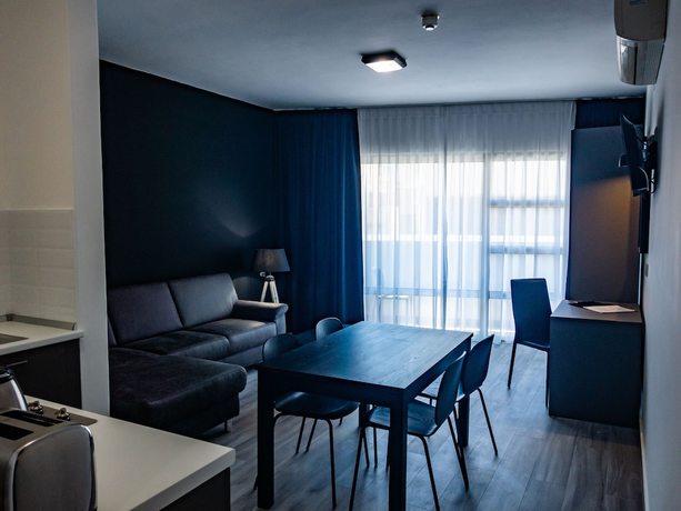 Imagen de la habitación del Apartahotel BLOCK. Foto 5