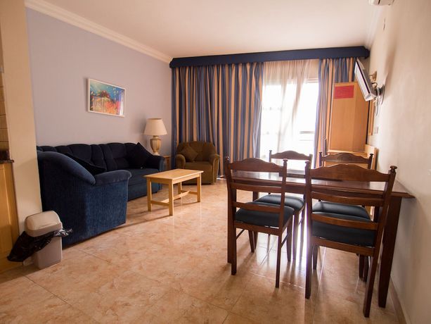 Imagen de la habitación del Apartahotel BLOCK. Foto 14