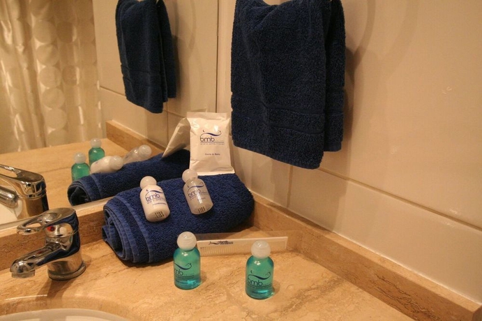 Imagen de la habitación del Apartahotel BMB Suites Apart Hotel. Foto 6