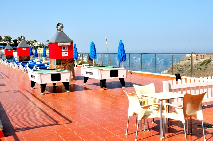 Imagen de los exteriores del Apartahotel Balcón Del Mar. Foto 5