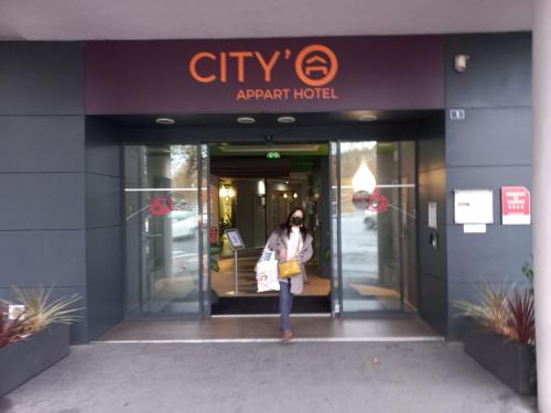 Imagen de los exteriores del Apartahotel B&B HOME Caen Centre Gare. Foto 20