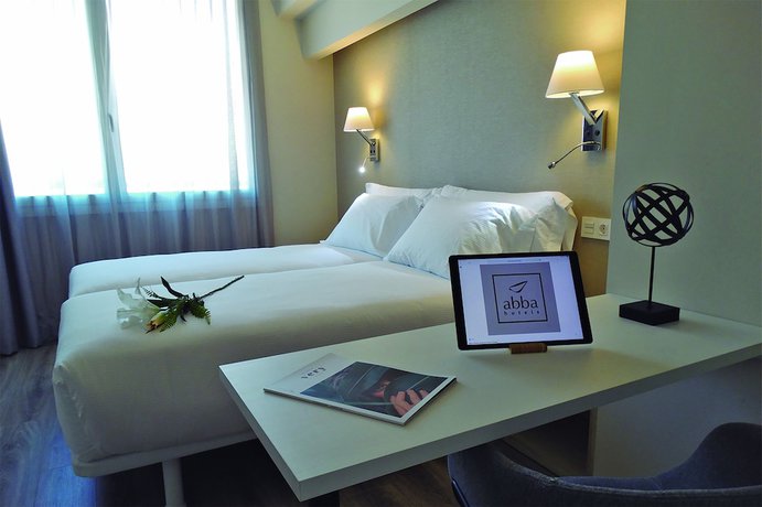 Imagen de la habitación del Apartahotel Bilbao City Center By Abba Suites. Foto 7